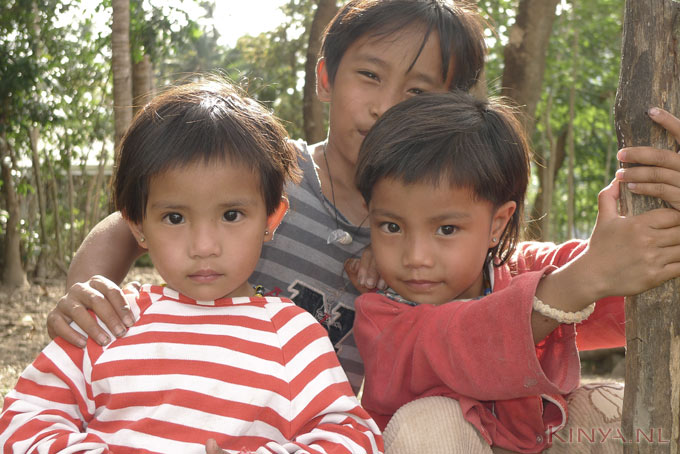 Kids in Tinglayan